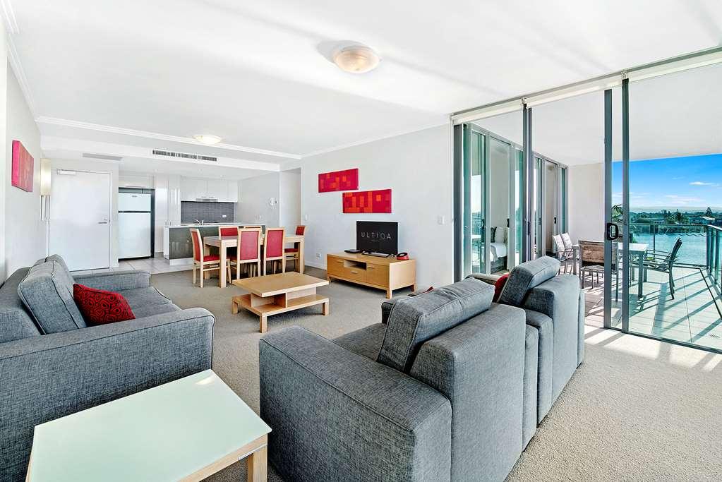 Ultiqa Freshwater Point Resort Broadbeach Голд-Кост Номер фото