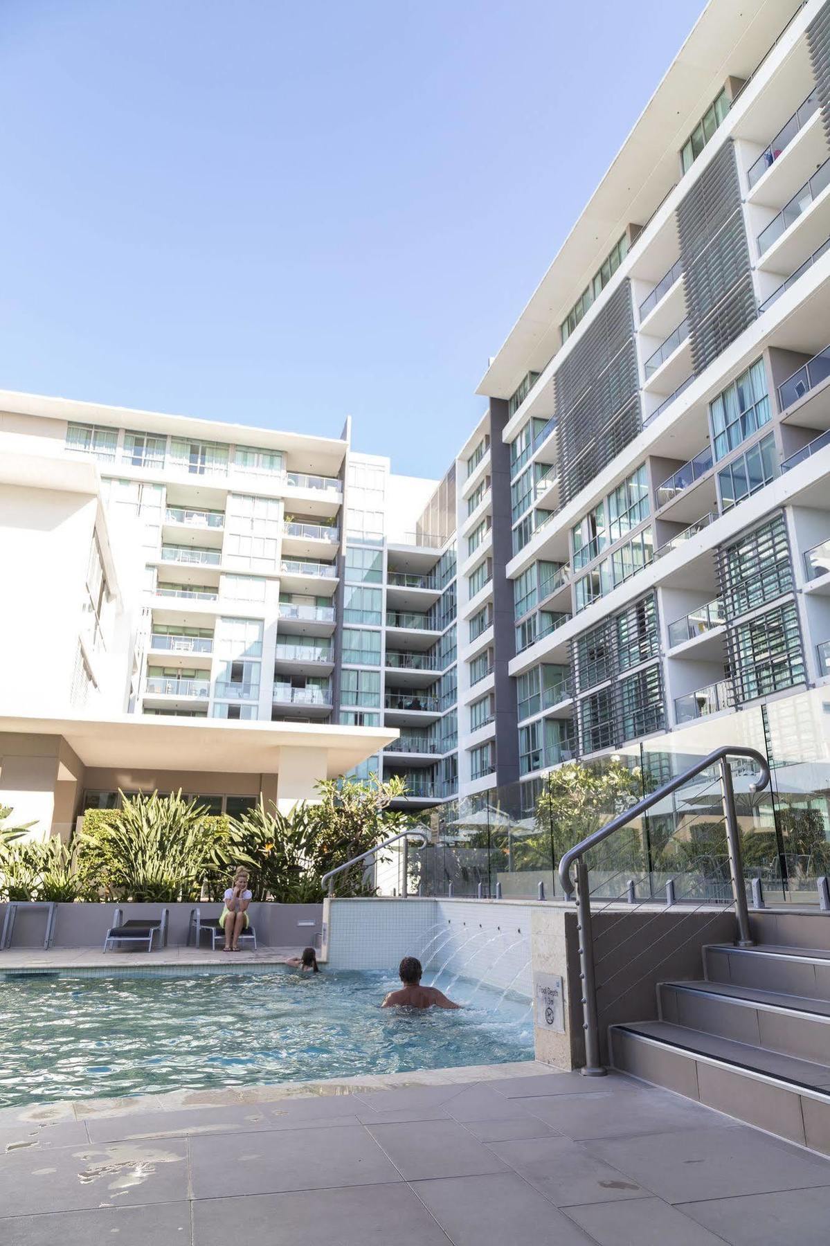 Ultiqa Freshwater Point Resort Broadbeach Голд-Кост Экстерьер фото